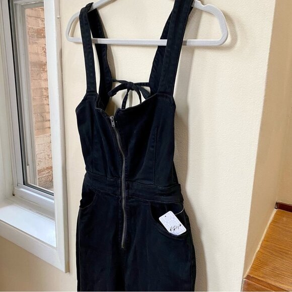 NWT Free People CRVY 2nd Ave One Piece Denim Flare Jumpsuit in Black Panther - Picture 8 of 15